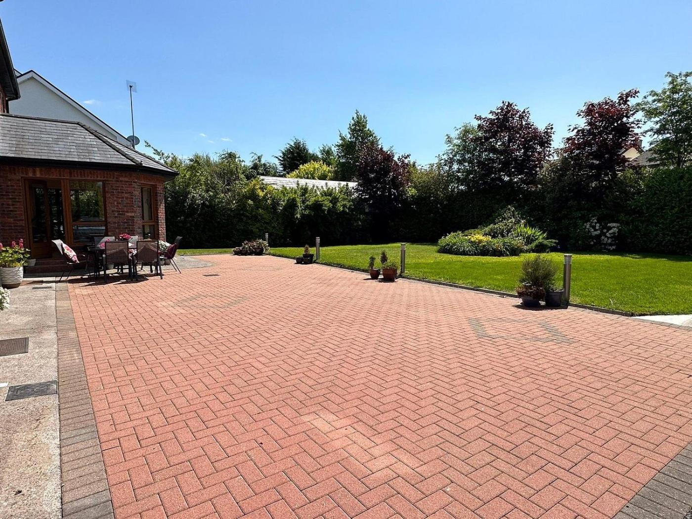 Oranhill Lodge Guesthouse Oranmore Esterno foto