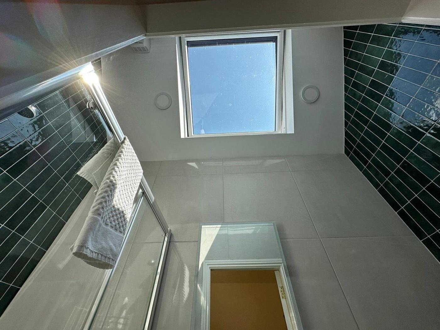 Oranhill Lodge Guesthouse Oranmore Esterno foto