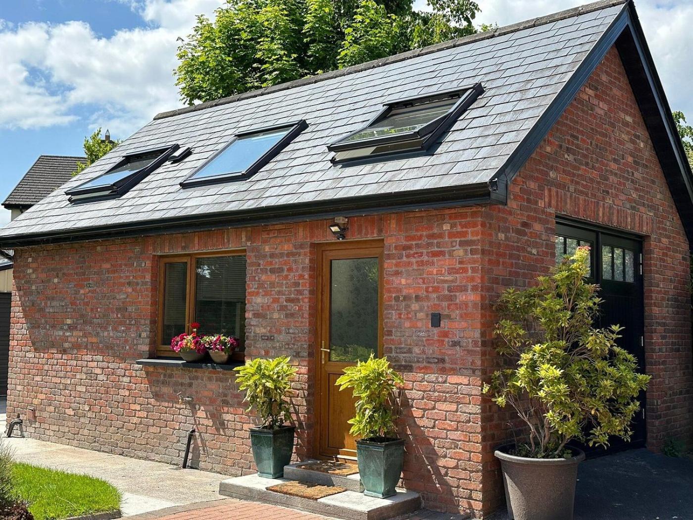 Oranhill Lodge Guesthouse Oranmore Esterno foto