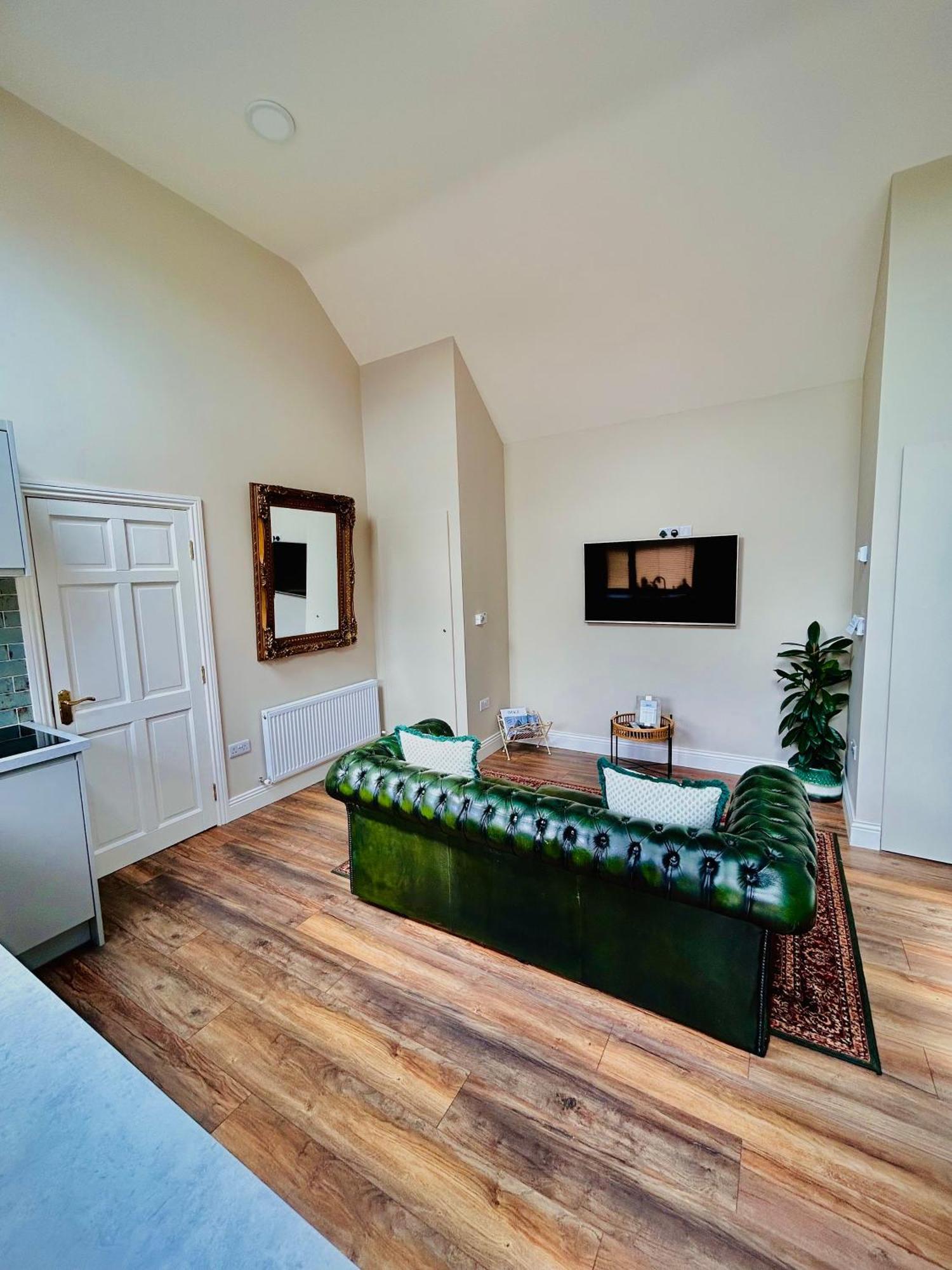 Oranhill Lodge Guesthouse Oranmore Esterno foto