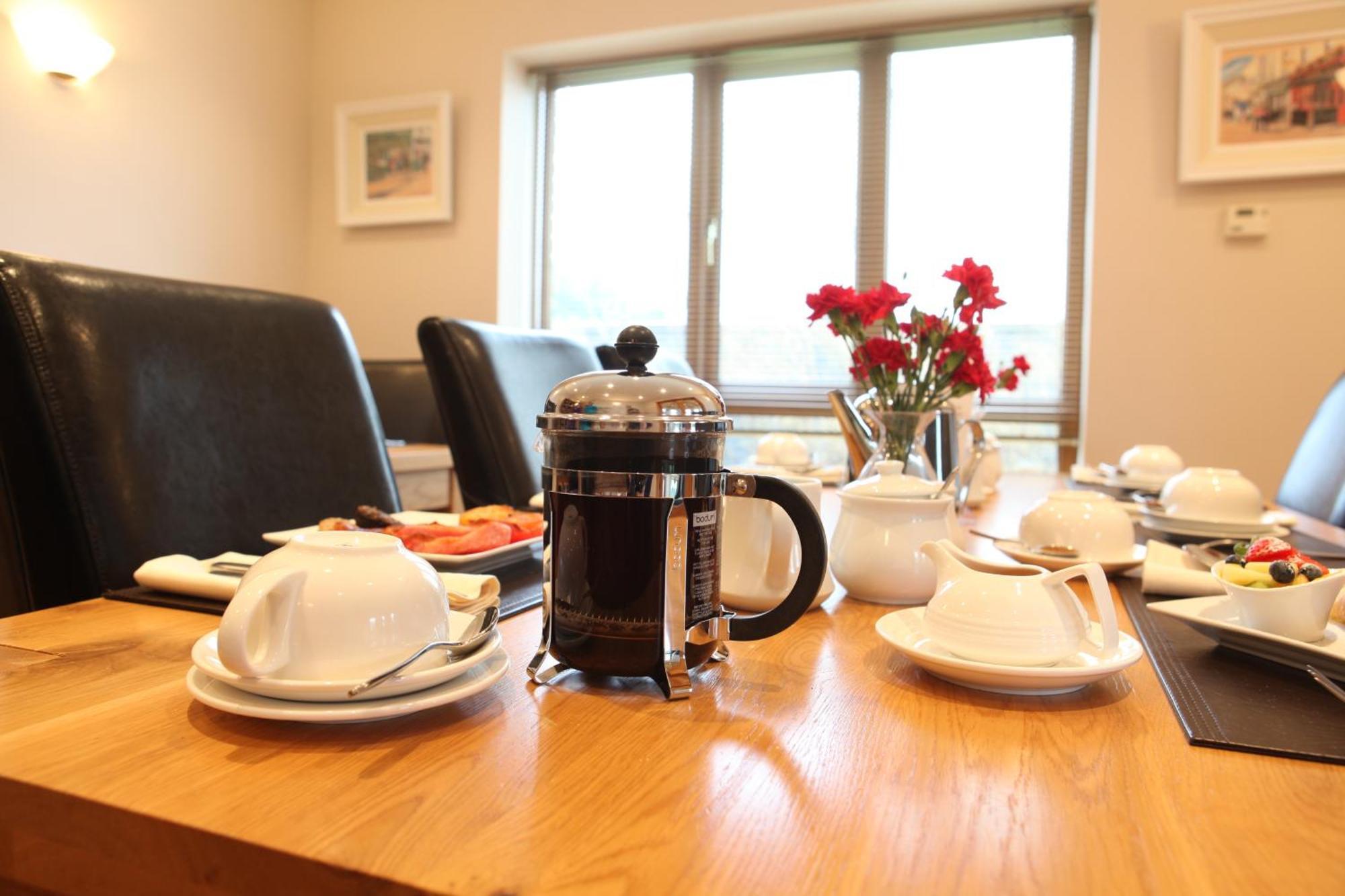 Oranhill Lodge Guesthouse Oranmore Esterno foto